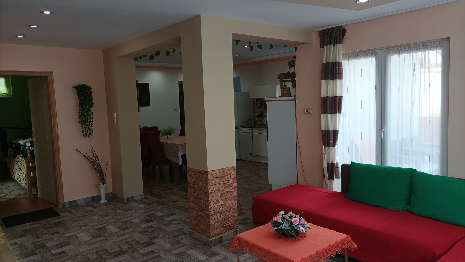 Levél Eladó  Családi ház  Levél Eladó  Családi ház Győr-Moson-Sopron megye 