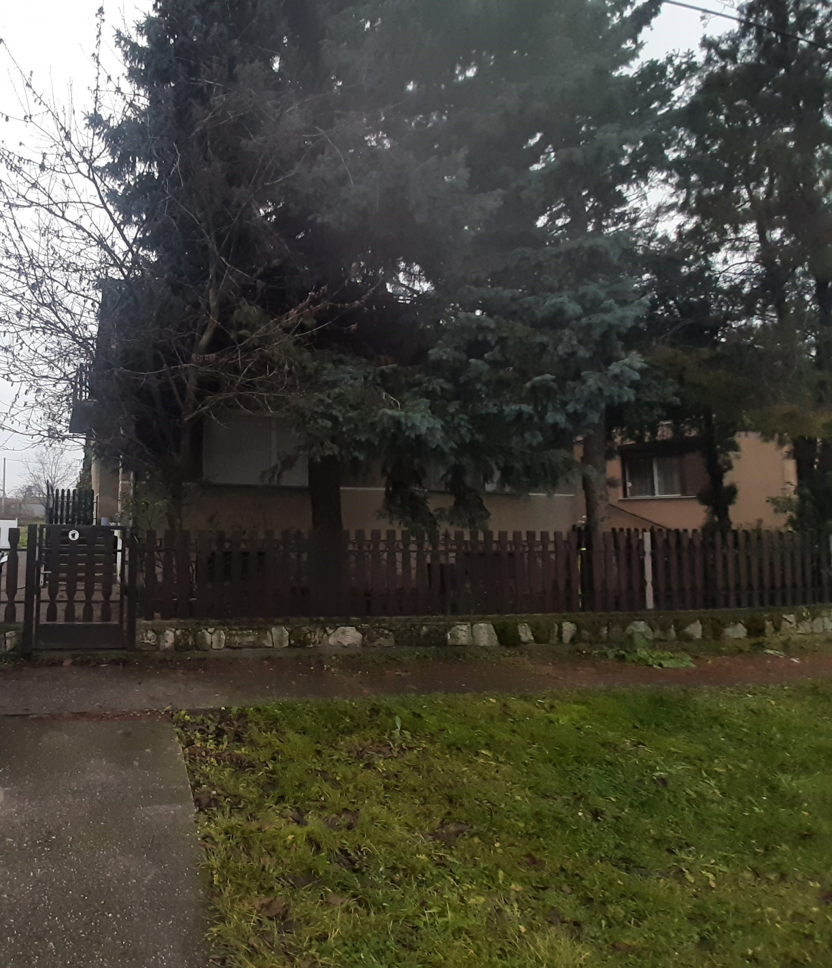 Hegyeshalom Eladó  Családi ház  Hegyeshalom Eladó  Családi ház Győr-Moson-Sopron megye 