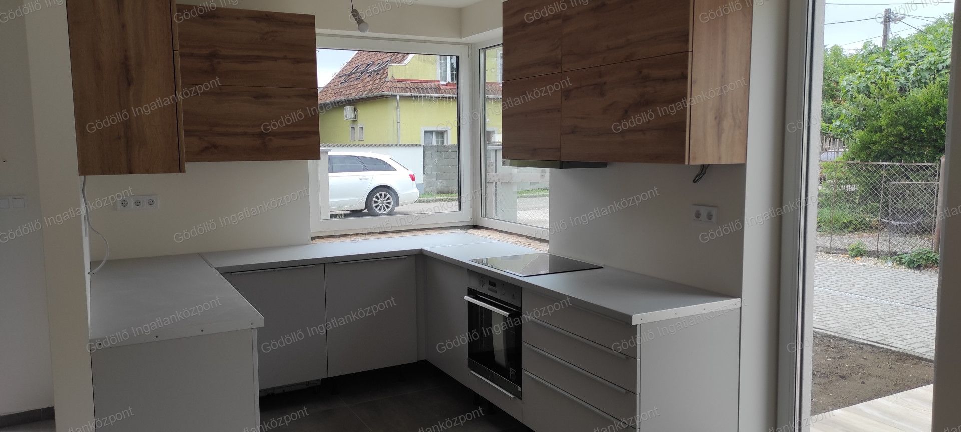 Gödöllő Eladó  Családi ház  Gödöllő Eladó  Családi ház Pest megye 