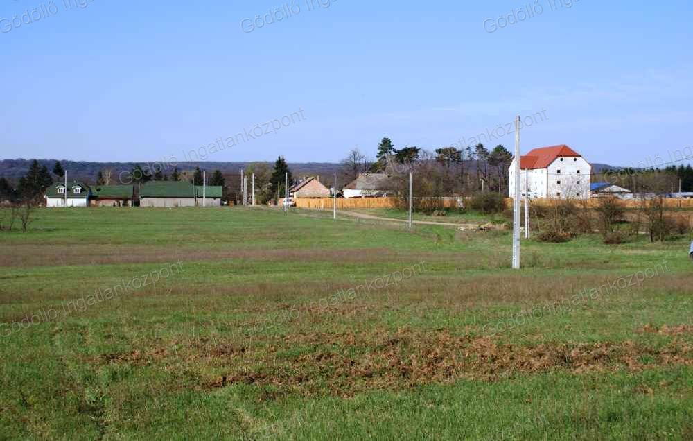 Isaszeg Eladó  Telek/földterület  Isaszeg Eladó  Telek/földterület Pest megye 