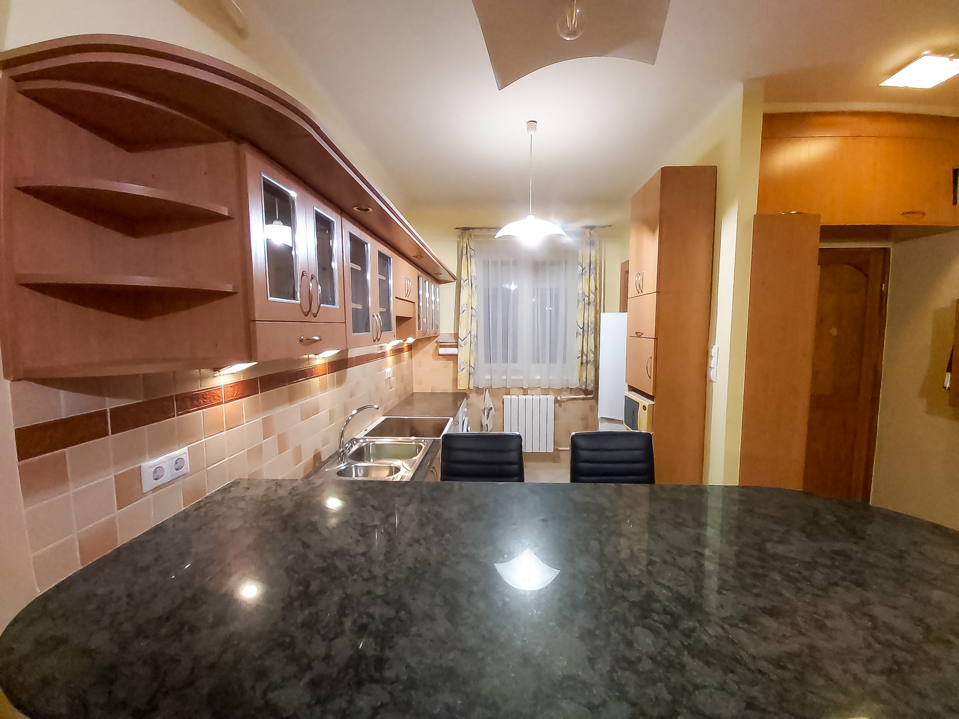 Budapest Eladó  Lakás  Budapest Eladó  Lakás  