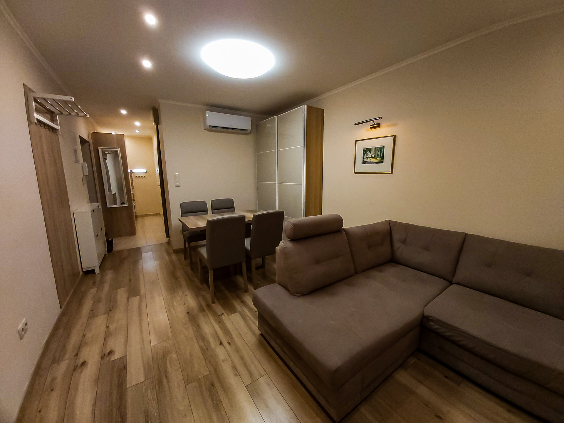 Budapest Eladó  Lakás  Budapest Eladó  Lakás  