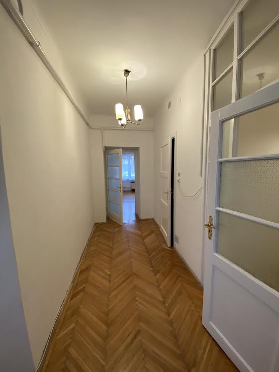 Budapest Eladó  Lakás  Budapest Eladó  Lakás  