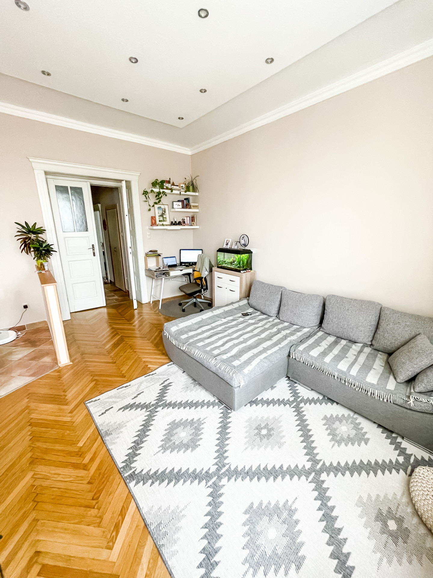 Budapest Eladó  Lakás  Budapest Eladó  Lakás  