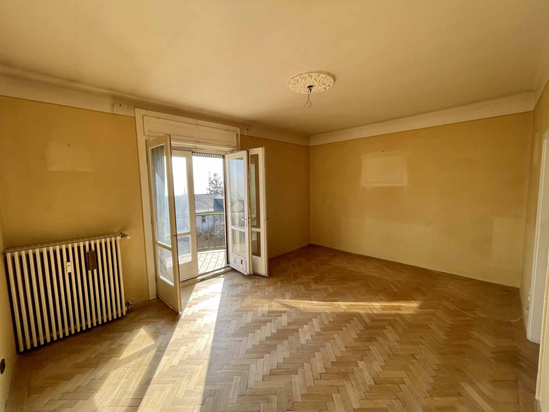 Budapest Eladó  Lakás  Budapest Eladó  Lakás  