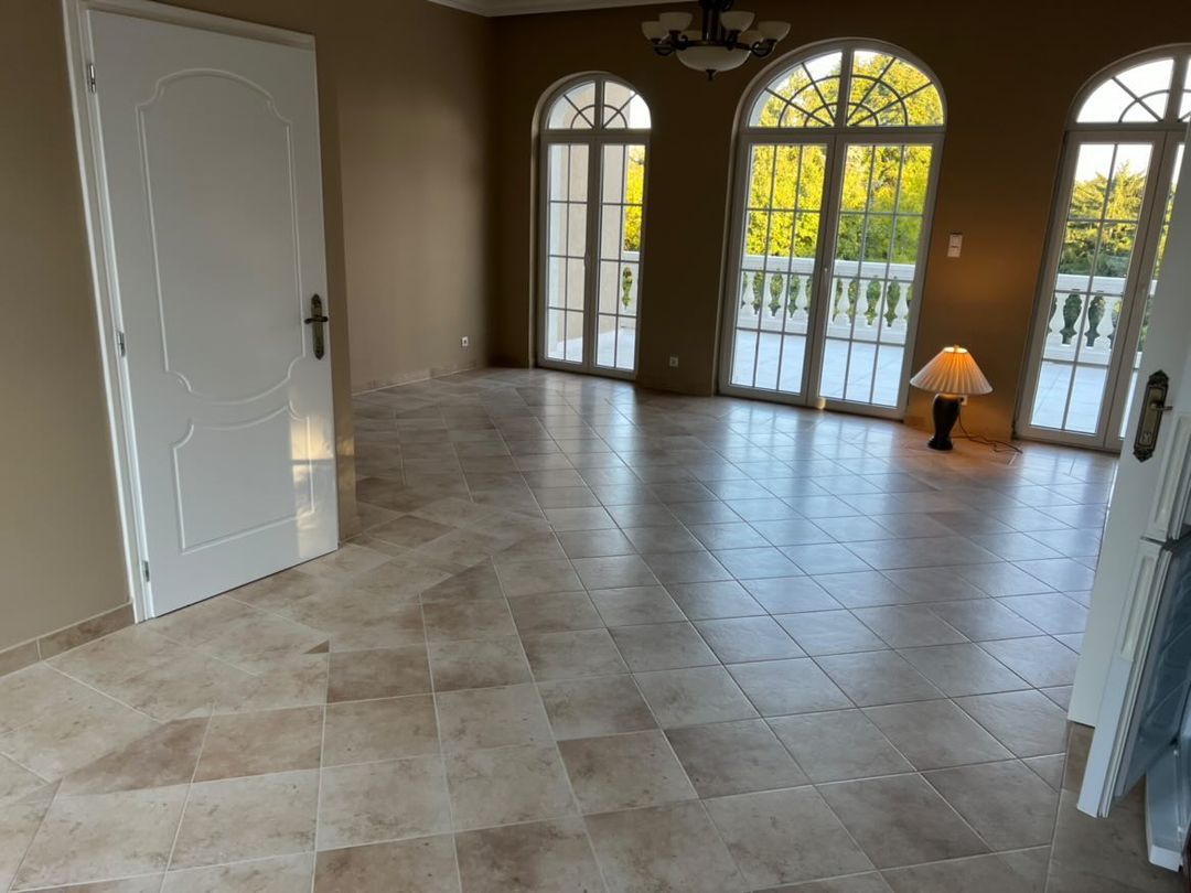 Budapest Eladó  Családi ház  Budapest Eladó  Családi ház  