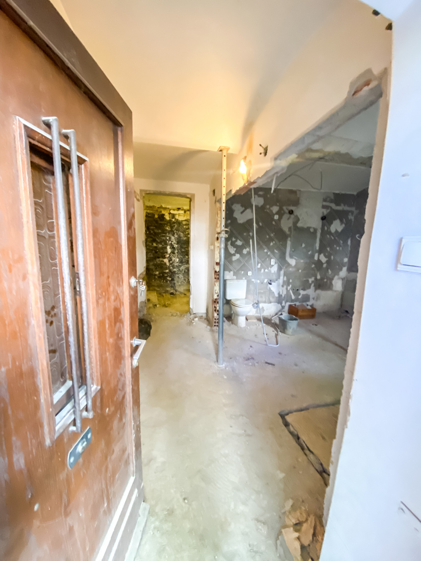 Budapest Eladó  Lakás  Budapest Eladó  Lakás  