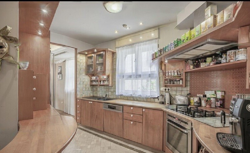 Budapest Eladó  Lakás  Budapest Eladó  Lakás  