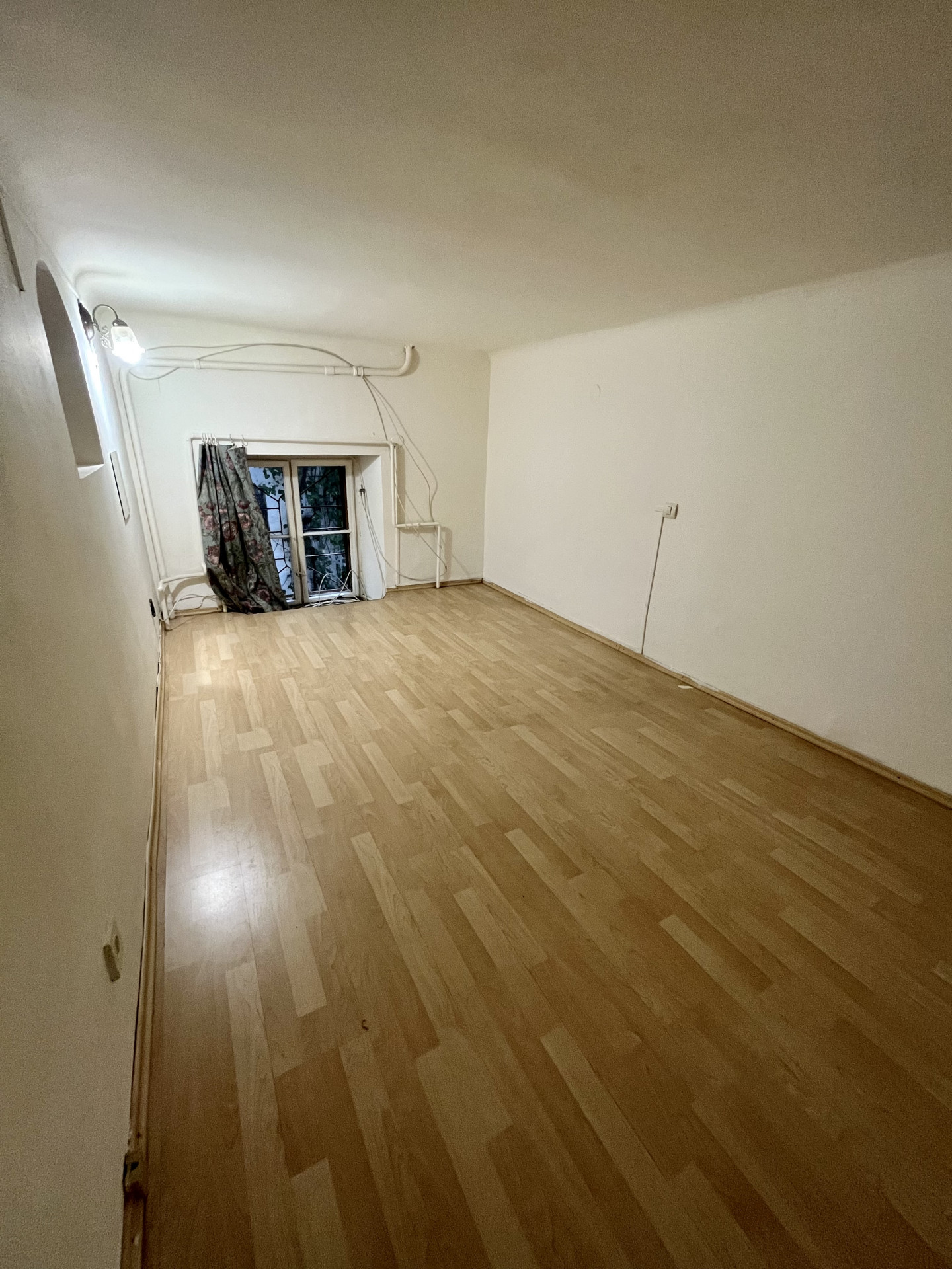 Budapest Eladó  Lakás  Budapest Eladó  Lakás  