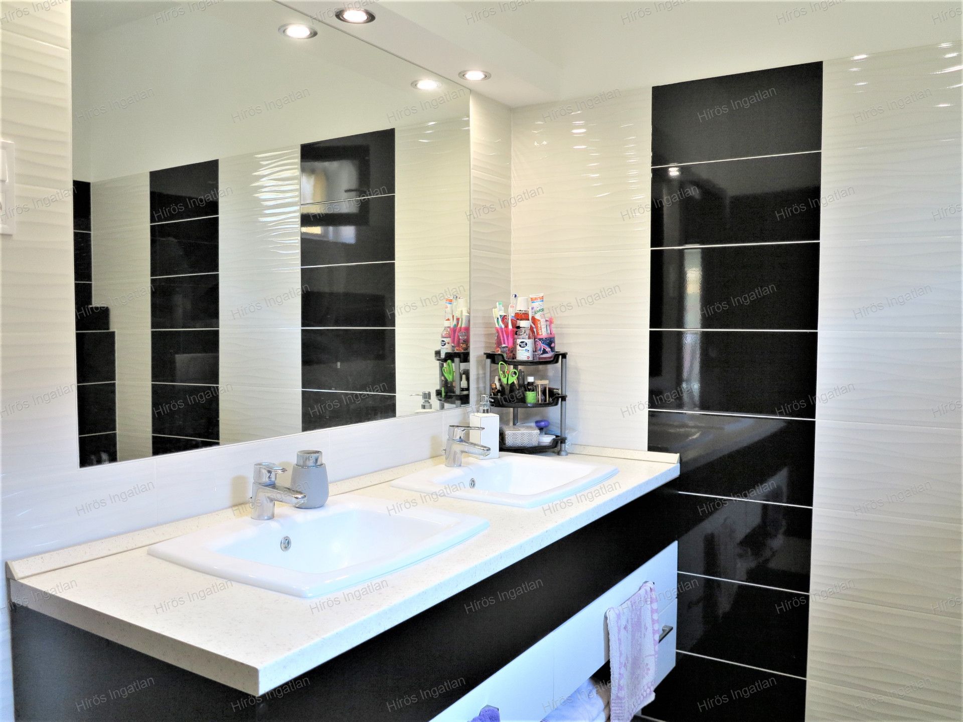 Kecskemét Eladó  Családi ház  Kecskemét Eladó  Családi ház Bács-Kiskun megye 