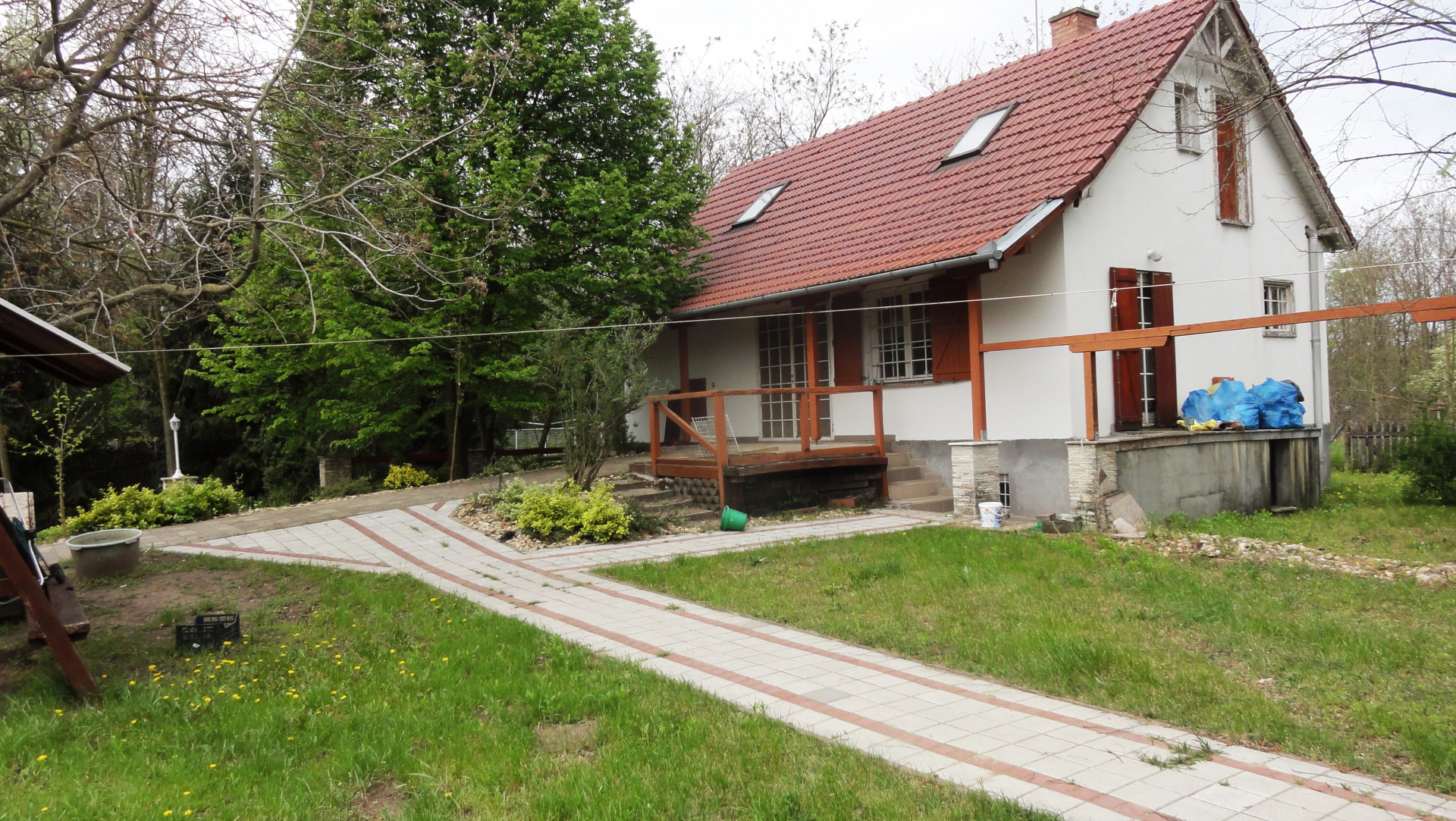 Kecskemét Eladó  Családi ház  Kecskemét Eladó  Családi ház Bács-Kiskun megye 