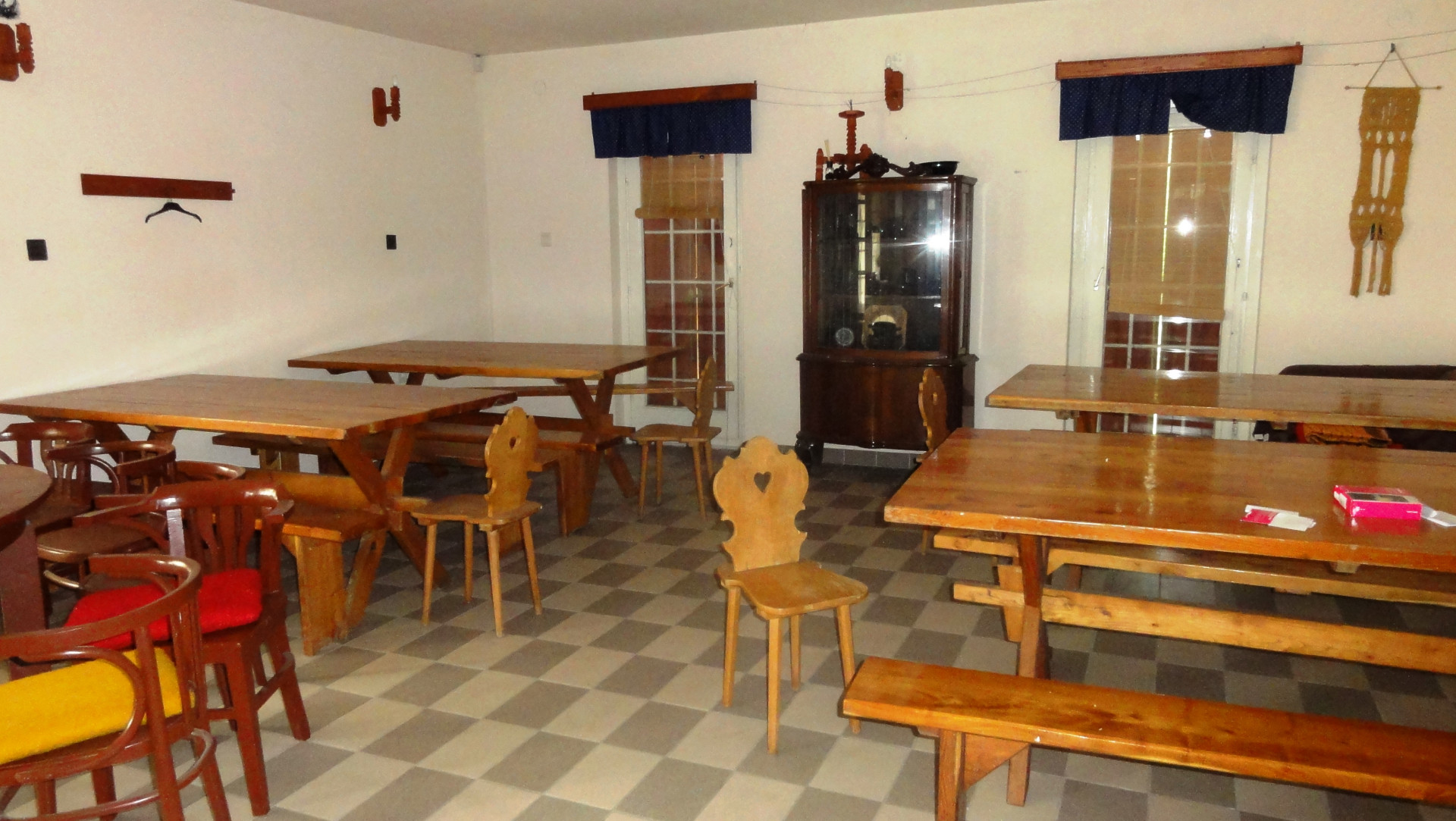 Kecskemét Eladó  Családi ház  Kecskemét Eladó  Családi ház Bács-Kiskun megye 