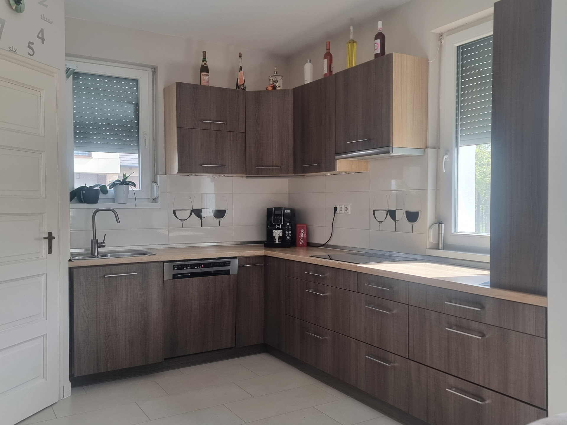 Kecskemét Eladó  Családi ház  Kecskemét Eladó  Családi ház Bács-Kiskun megye 