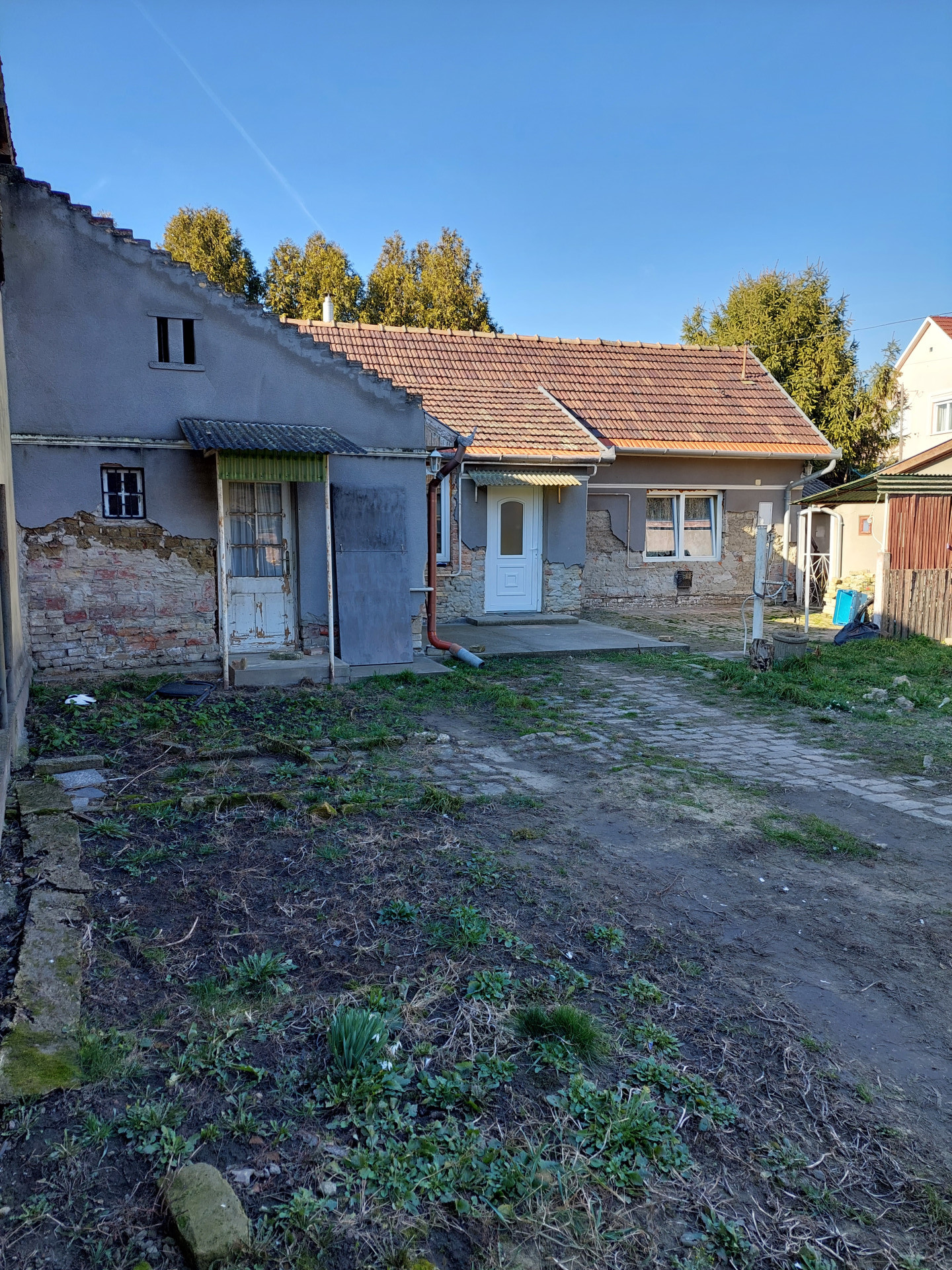 Nagykőrös Eladó  Családi ház  Nagykőrös Eladó  Családi ház Pest megye 