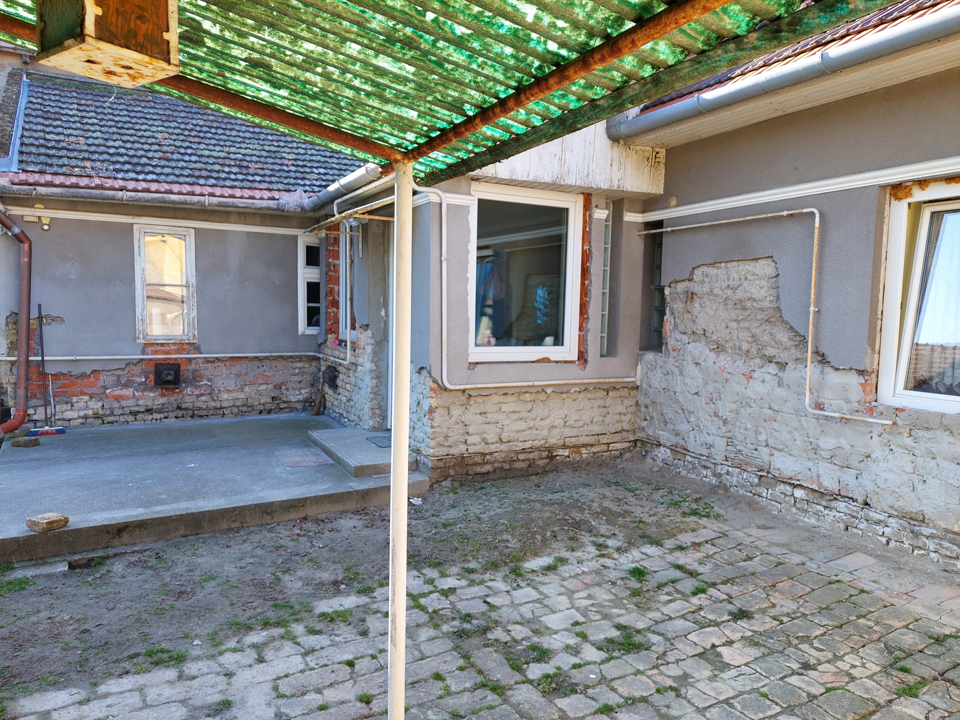 Nagykőrös Eladó  Családi ház  Nagykőrös Eladó  Családi ház Pest megye 