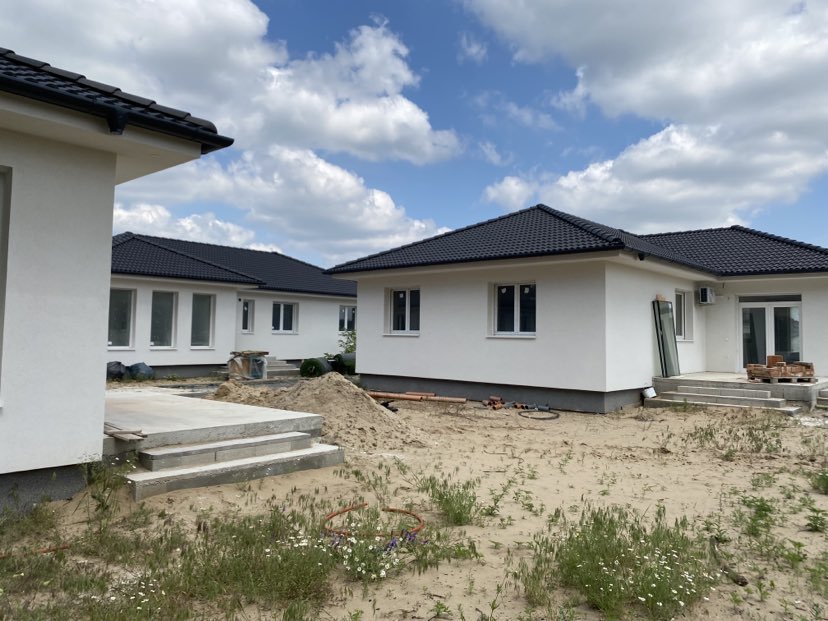 Ballószög Eladó Családi ház