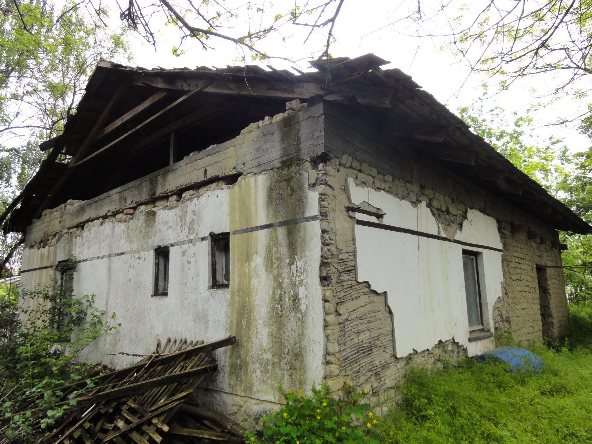 Kecskemét Eladó  Családi ház  Kecskemét Eladó  Családi ház Bács-Kiskun megye 