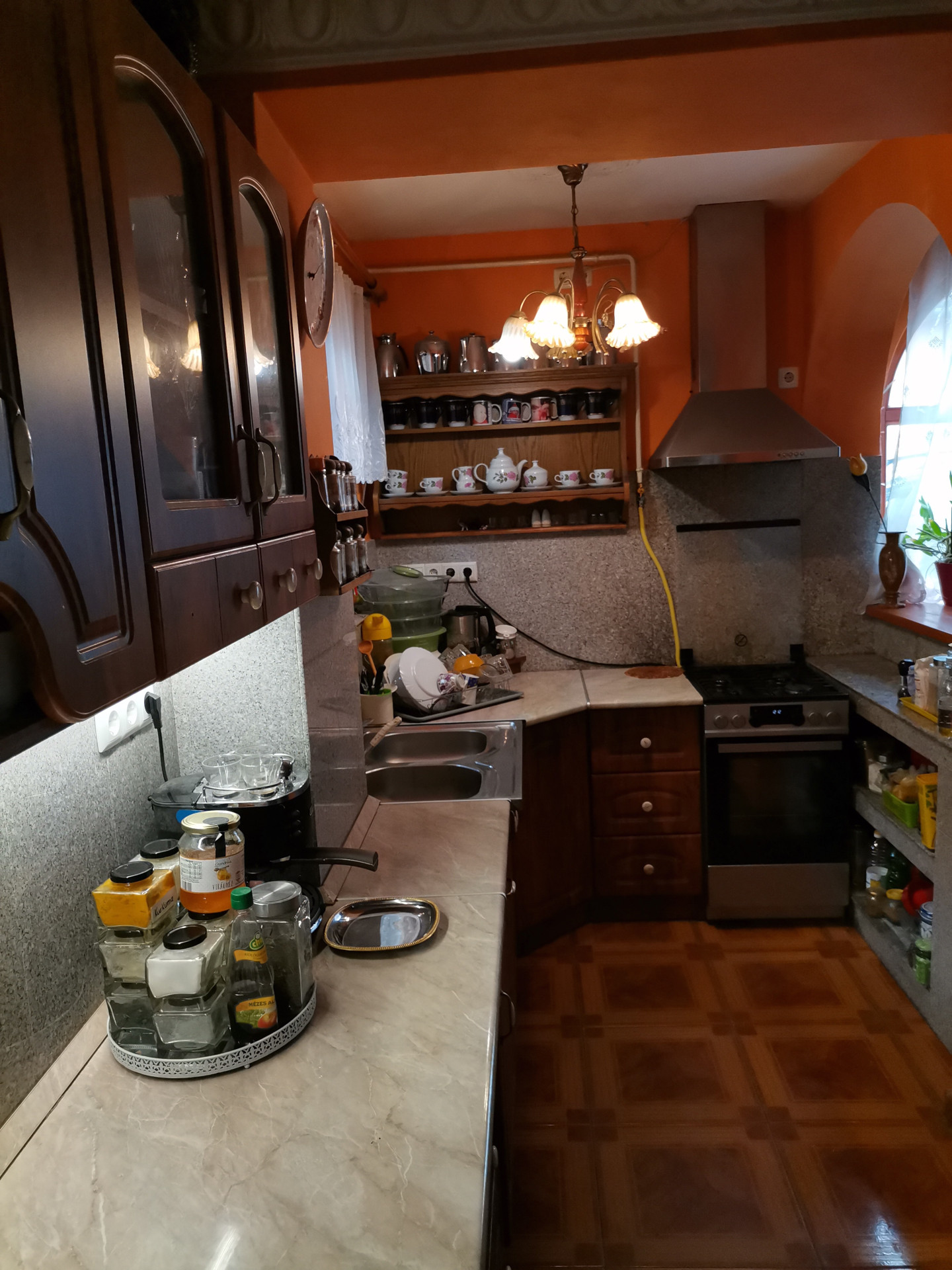 Kecskemét Eladó  Családi ház  Kecskemét Eladó  Családi ház Bács-Kiskun megye 