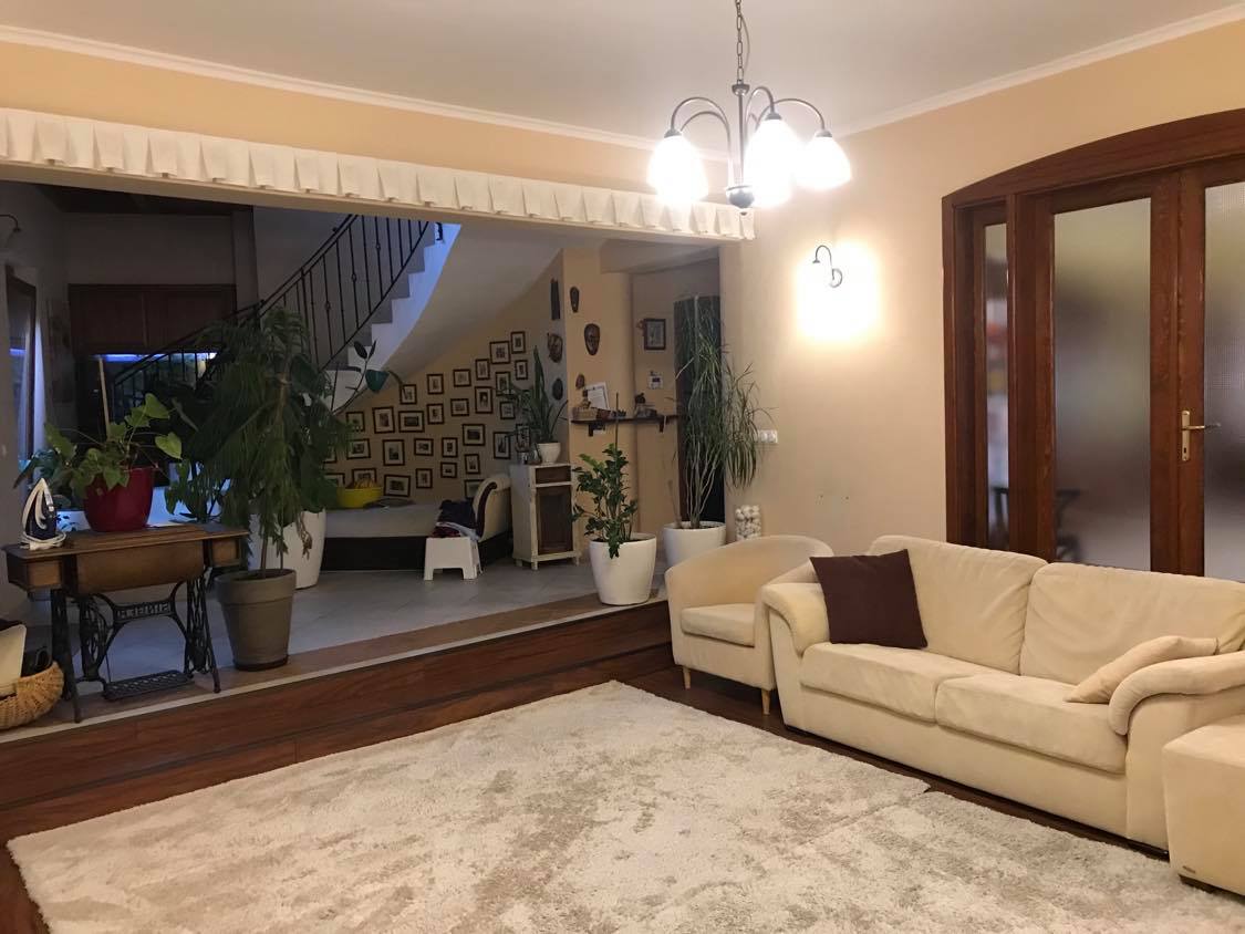 Kecskemét Eladó  Családi ház  Kecskemét Eladó  Családi ház Bács-Kiskun megye 