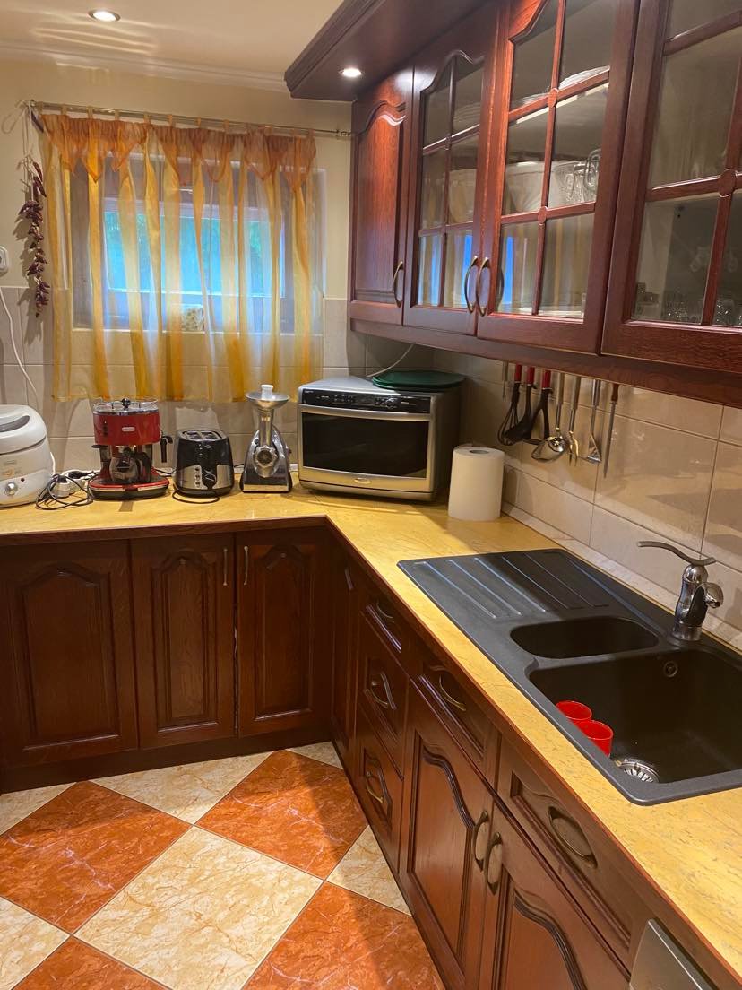 Kecskemét Eladó  Családi ház  Kecskemét Eladó  Családi ház Bács-Kiskun megye 