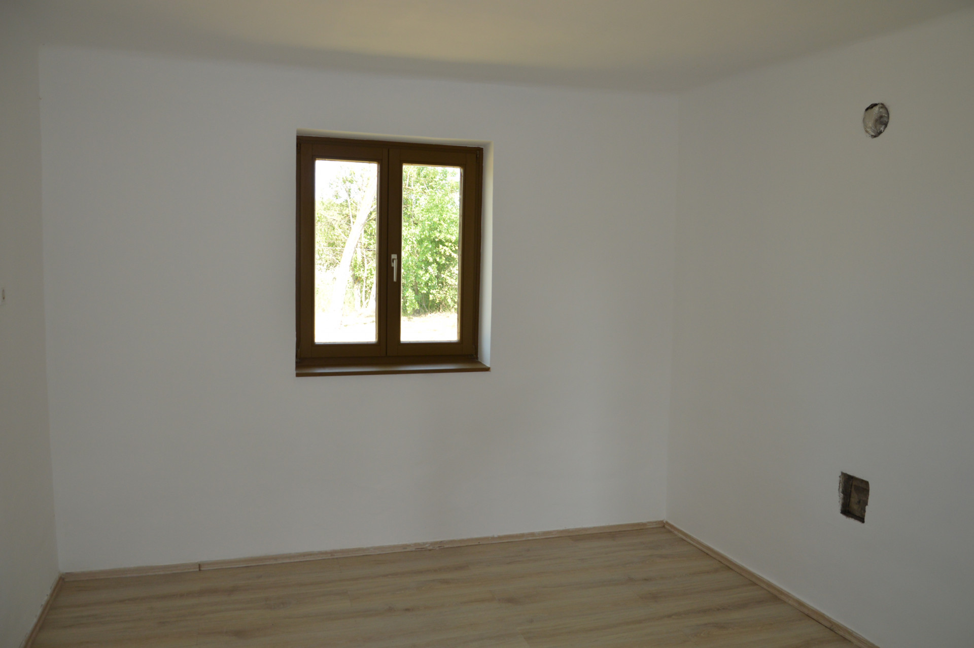 Kerekegyháza Eladó  Családi ház  Kerekegyháza Eladó  Családi ház Bács-Kiskun megye 