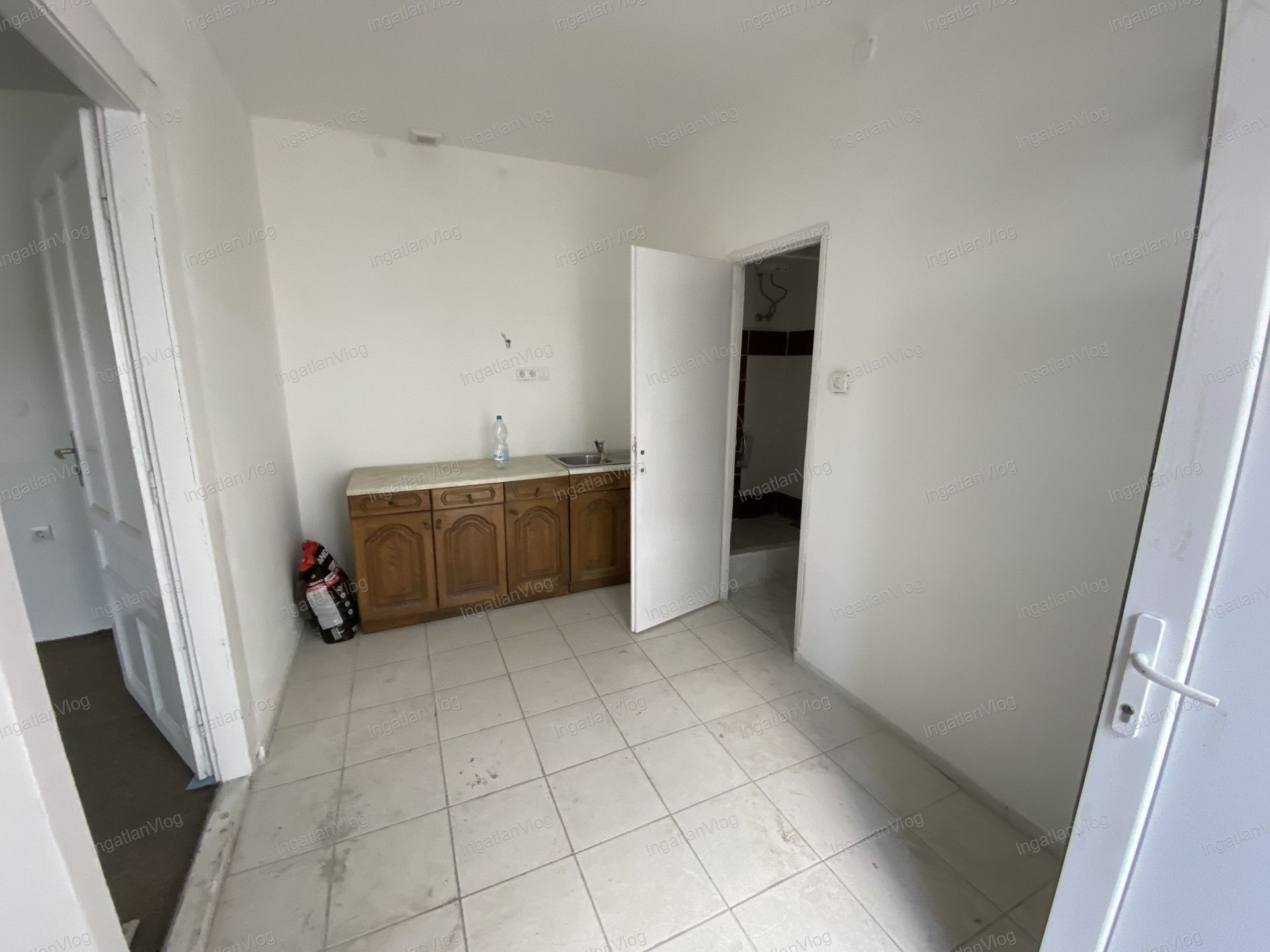 Budapest Eladó  Családi ház  Budapest Eladó  Családi ház  