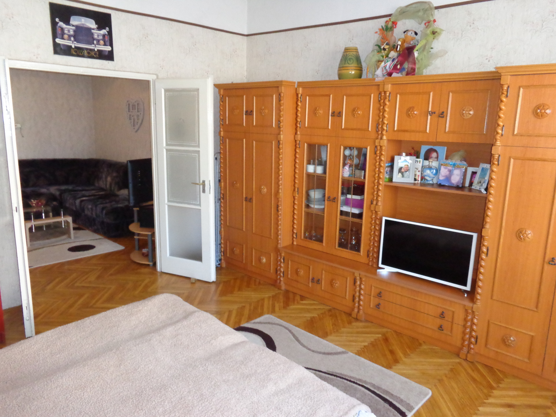 Budapest Eladó  Családi ház  Budapest Eladó  Családi ház  