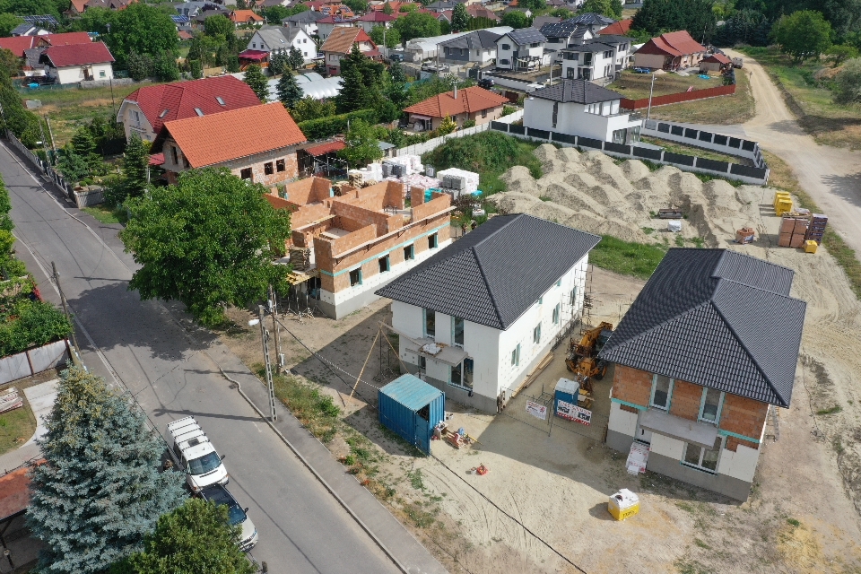 Budapest Eladó  Családi ház  Budapest Eladó  Családi ház  