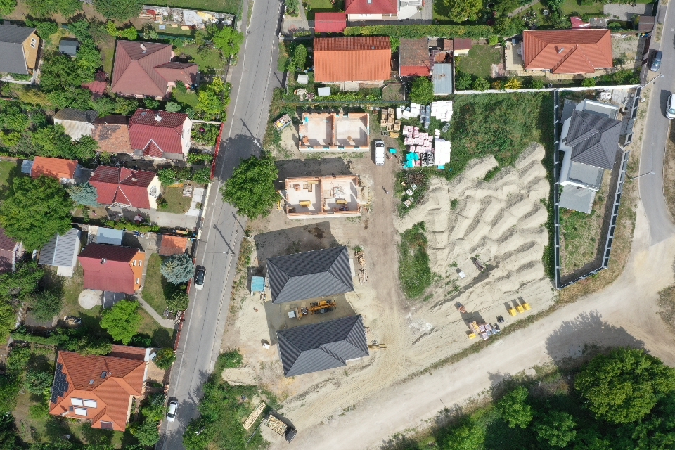 Budapest Eladó  Családi ház  Budapest Eladó  Családi ház  