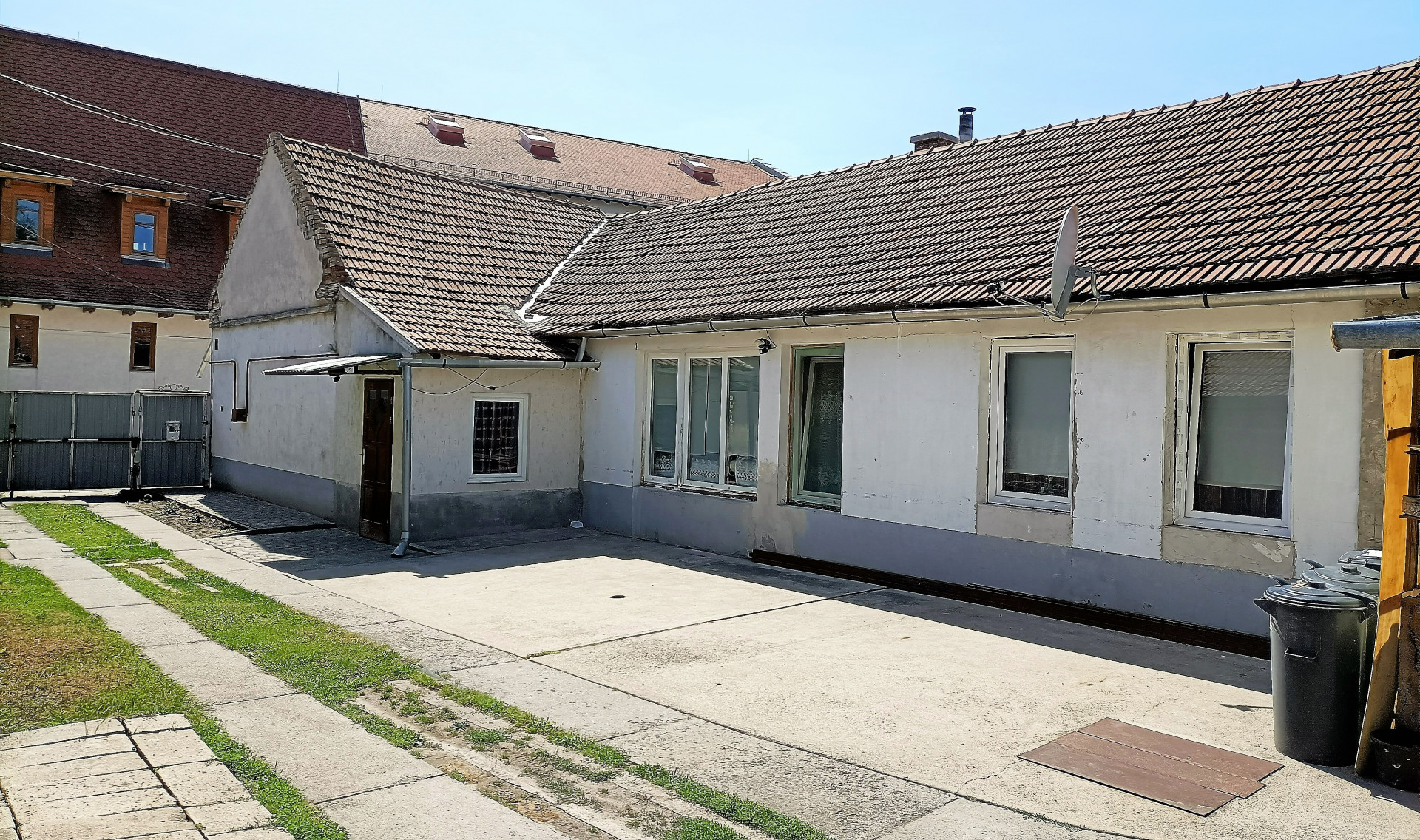 Jászberény Eladó  Családi ház  Jászberény Eladó  Családi ház Jász-Nagykun-Szolnok megye 