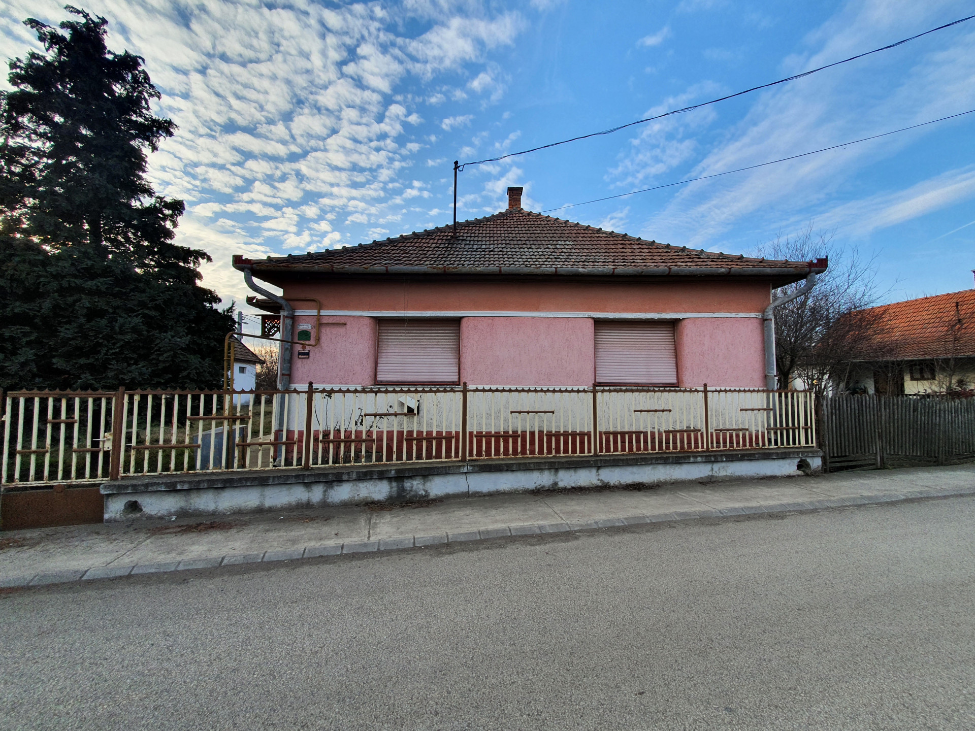 Jászdózsa Eladó  Családi ház  Jászdózsa Eladó  Családi ház Jász-Nagykun-Szolnok megye 