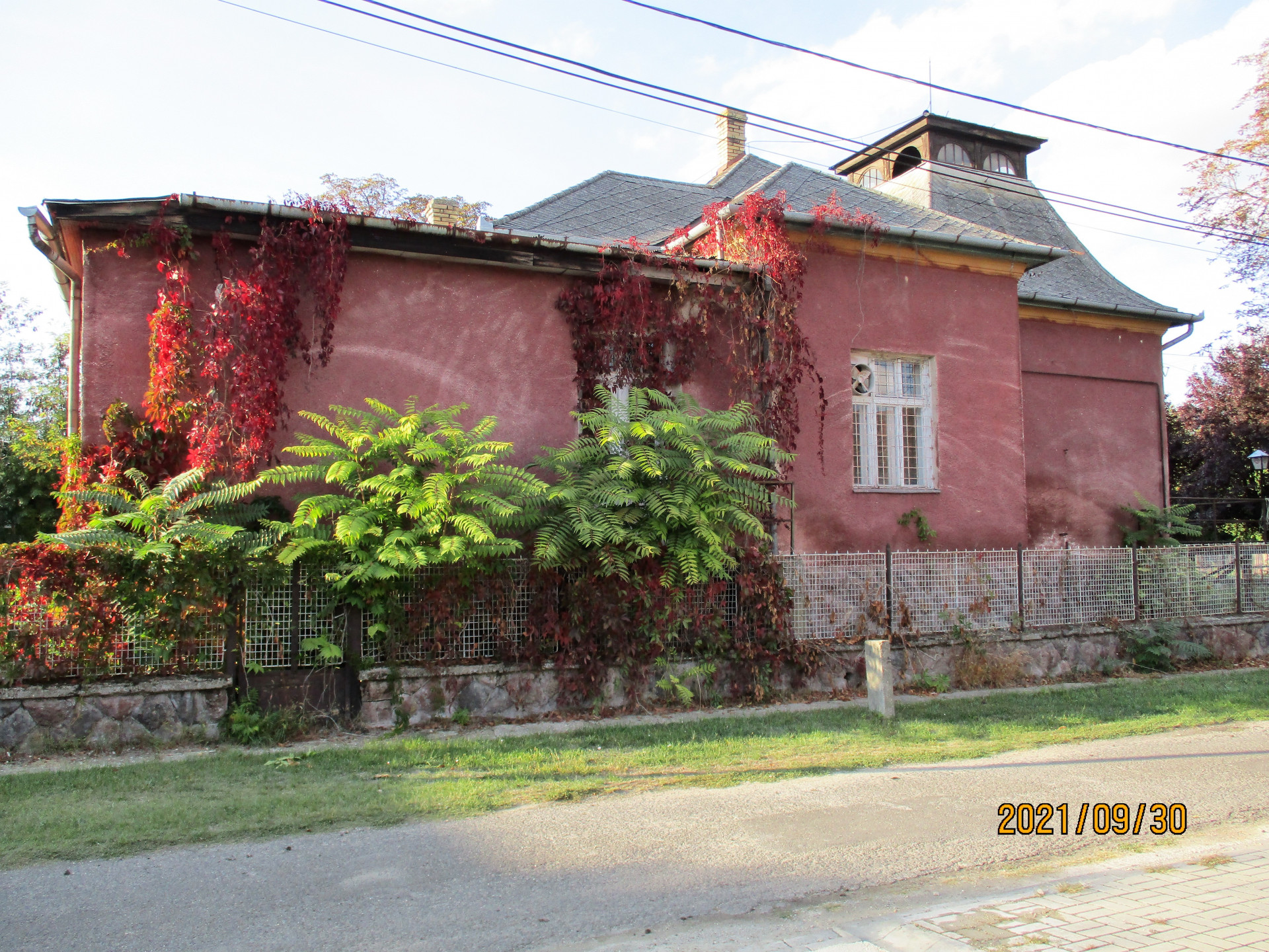 Jászapáti Eladó  Családi ház  Jászapáti Eladó  Családi ház Jász-Nagykun-Szolnok megye 