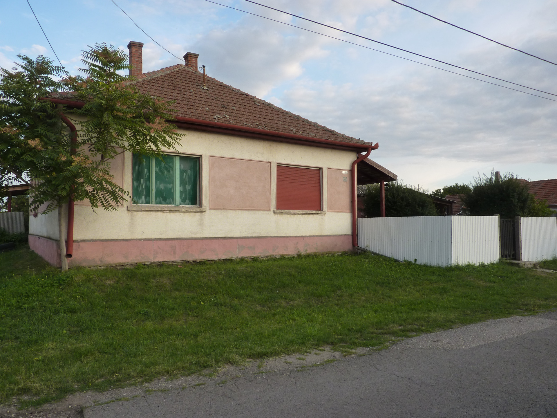 Jászdózsa Eladó  Családi ház  Jászdózsa Eladó  Családi ház Jász-Nagykun-Szolnok megye 