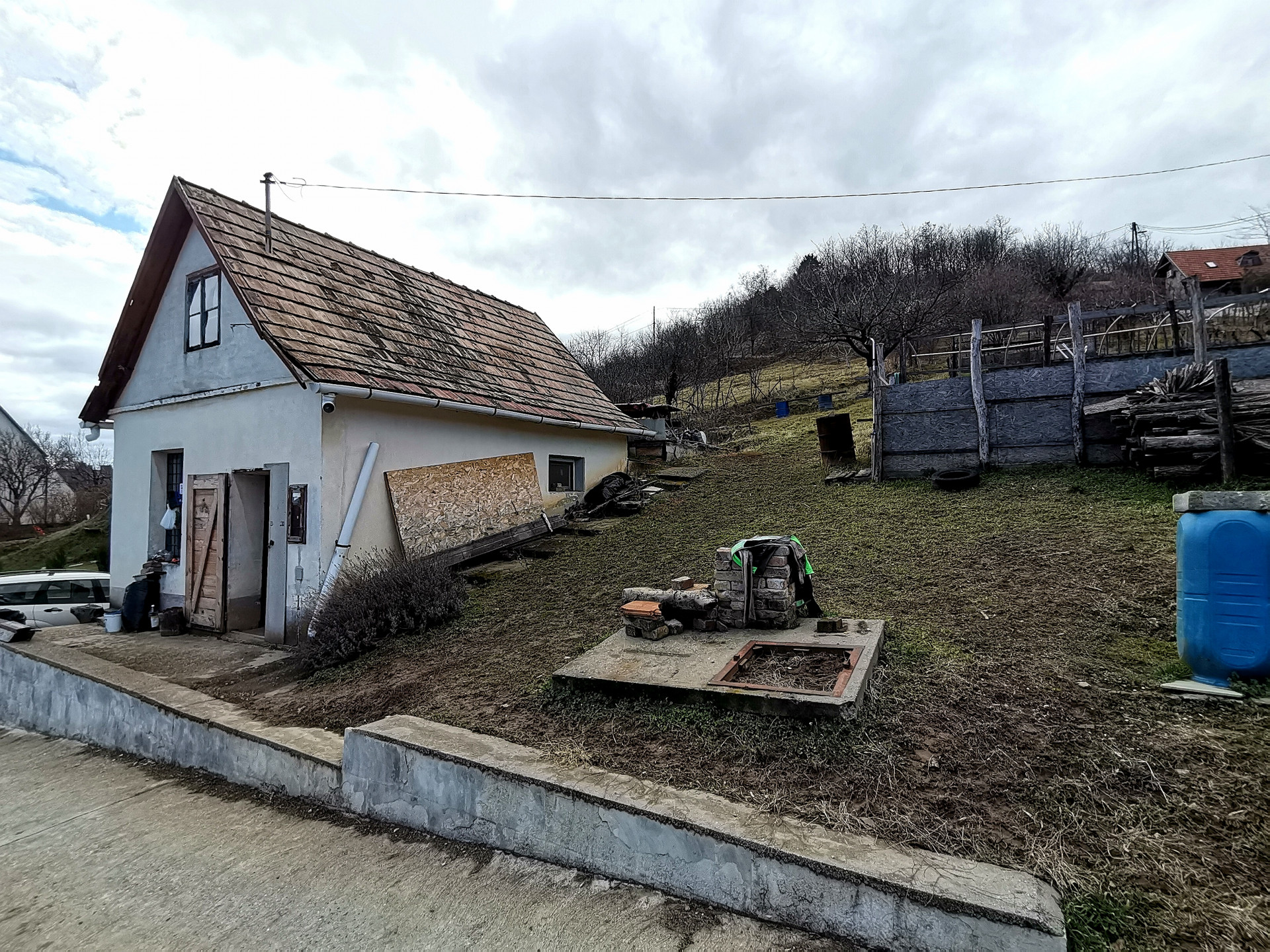 Szekszárd Eladó  Családi ház  Szekszárd Eladó  Családi ház Tolna megye 