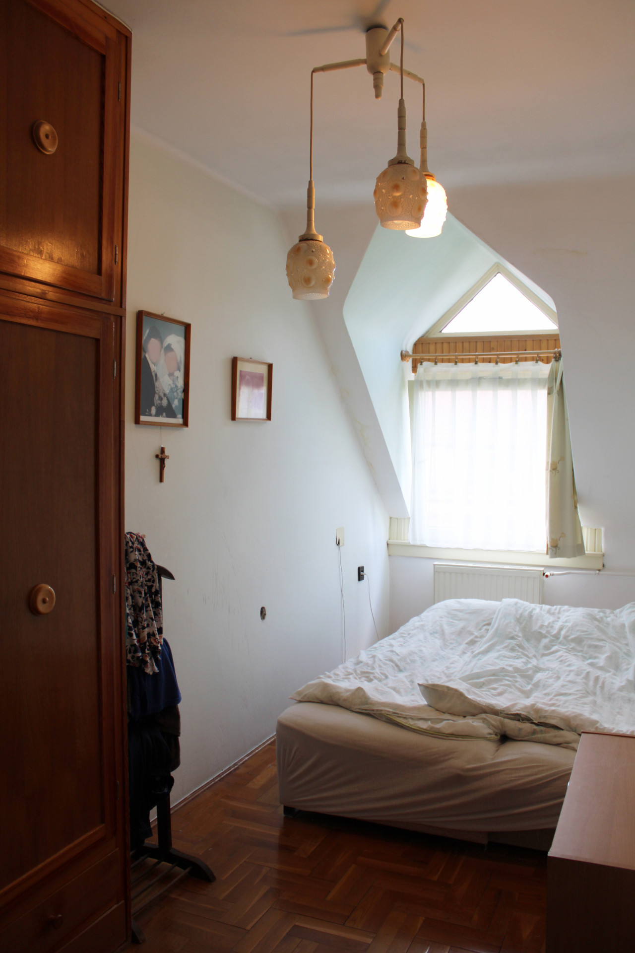 Budapest Eladó  Családi ház  Budapest Eladó  Családi ház  