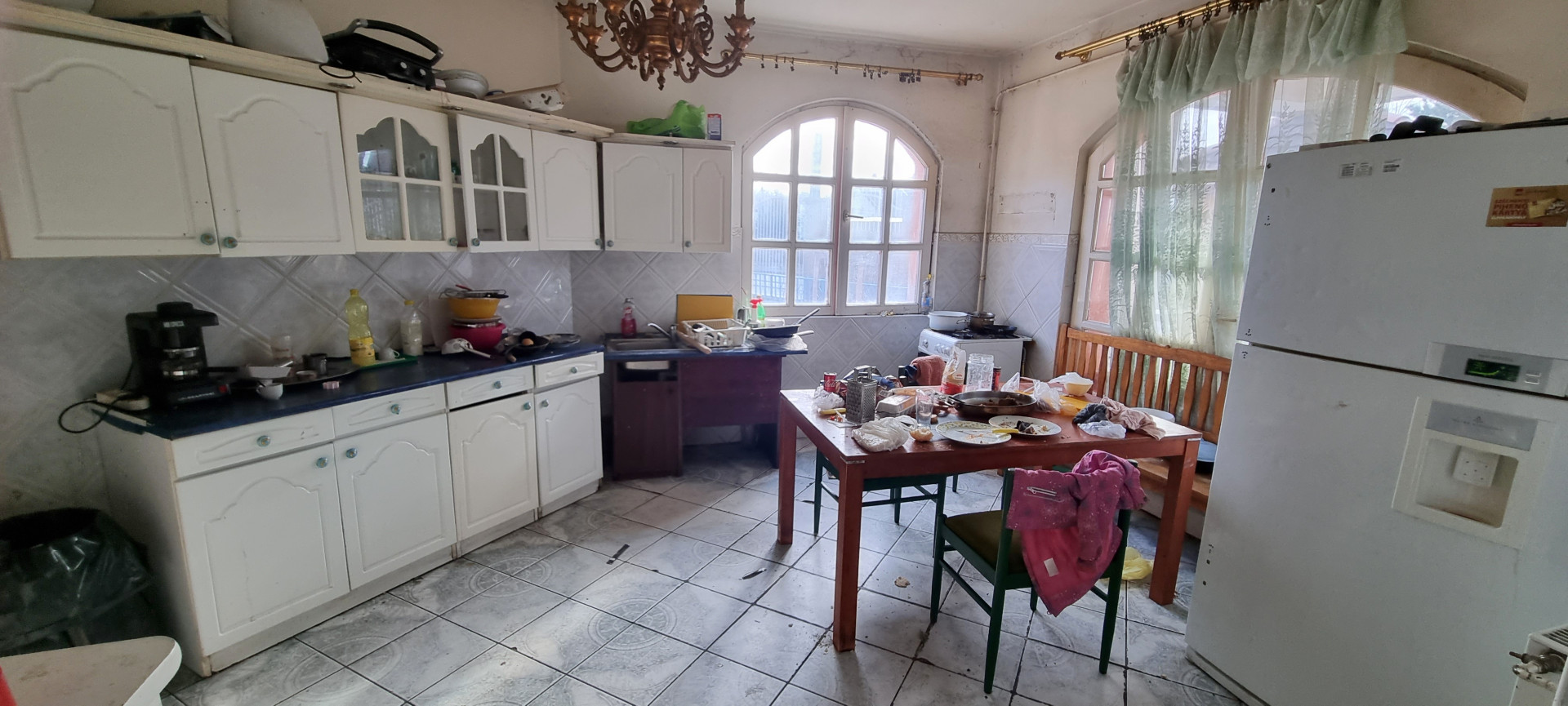 Budapest Eladó  Családi ház  Budapest Eladó  Családi ház  