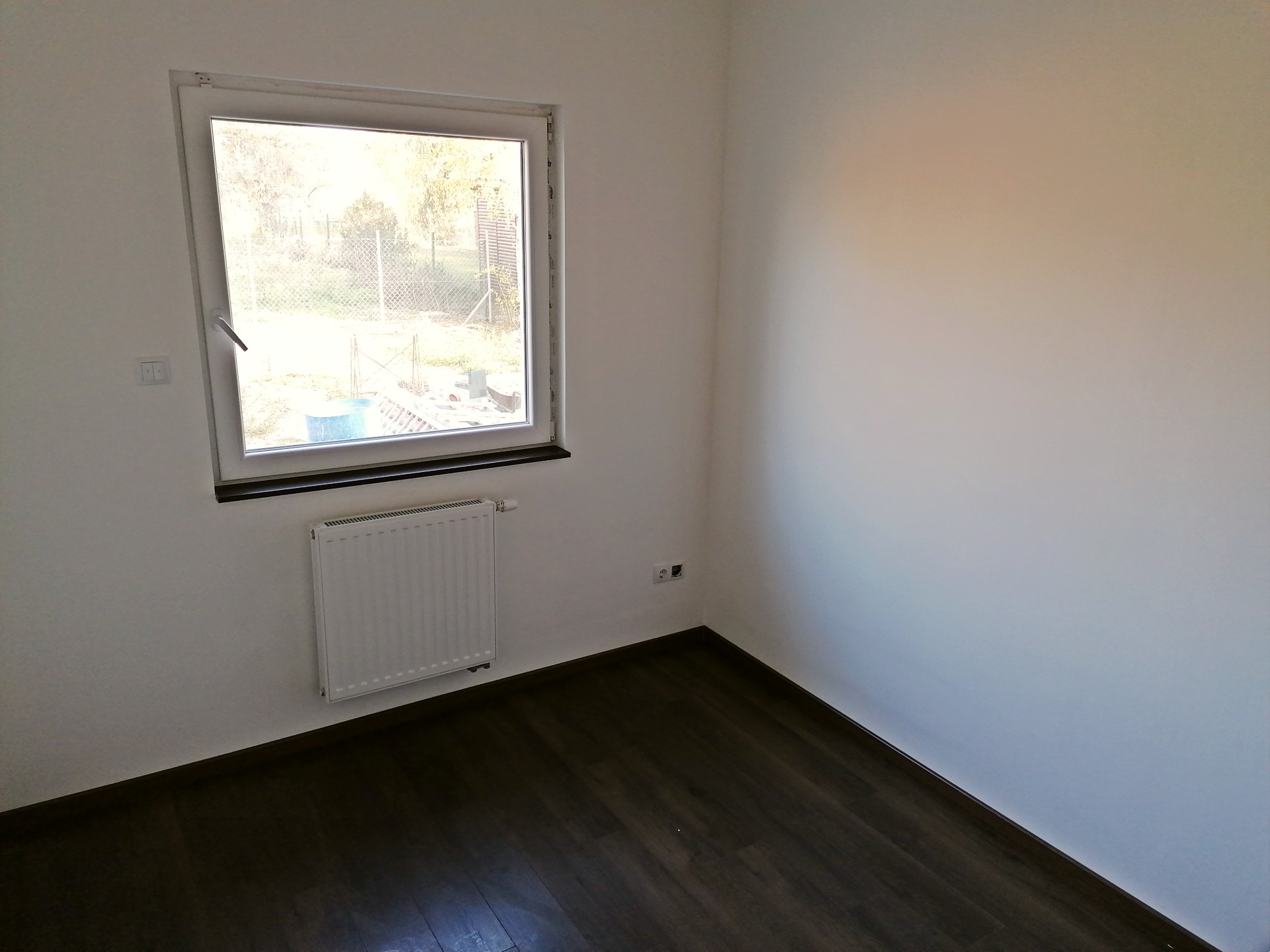 Budapest Eladó  Családi ház  Budapest Eladó  Családi ház  