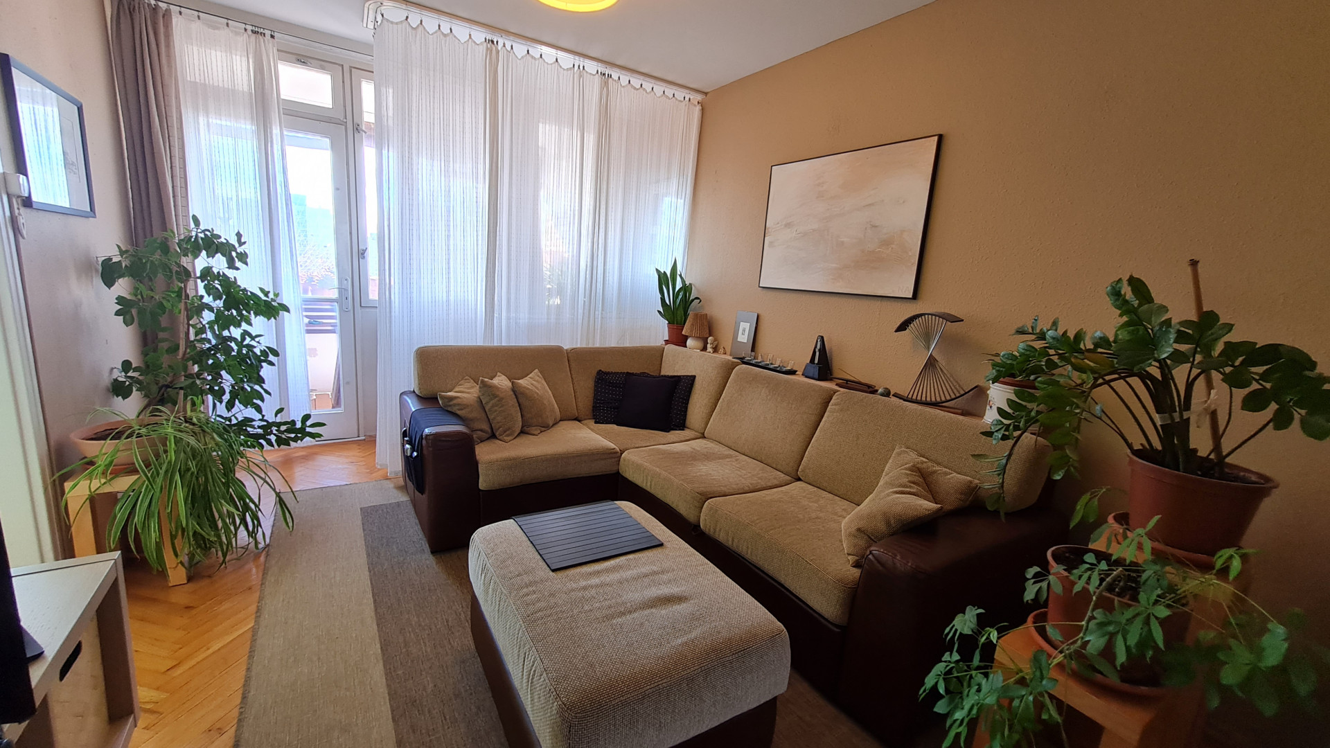 Budapest Eladó  Lakás  Budapest Eladó  Lakás  