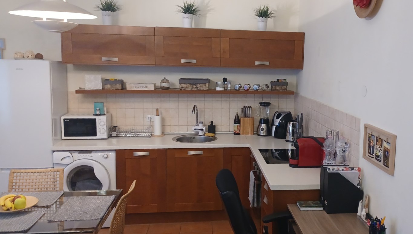 Budapest Eladó  Lakás  Budapest Eladó  Lakás  