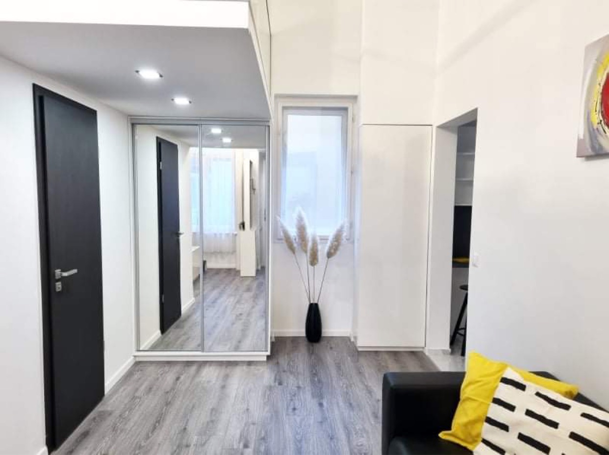 Budapest Eladó  Lakás  Budapest Eladó  Lakás  