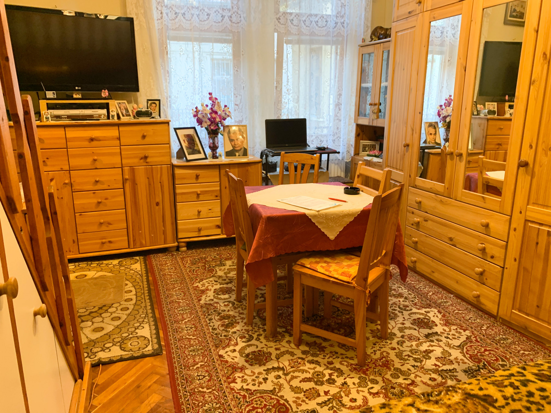 Budapest Eladó  Lakás  Budapest Eladó  Lakás  