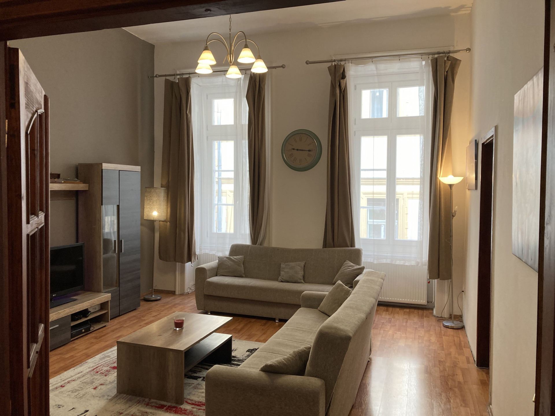 Budapest Eladó  Lakás  Budapest Eladó  Lakás  