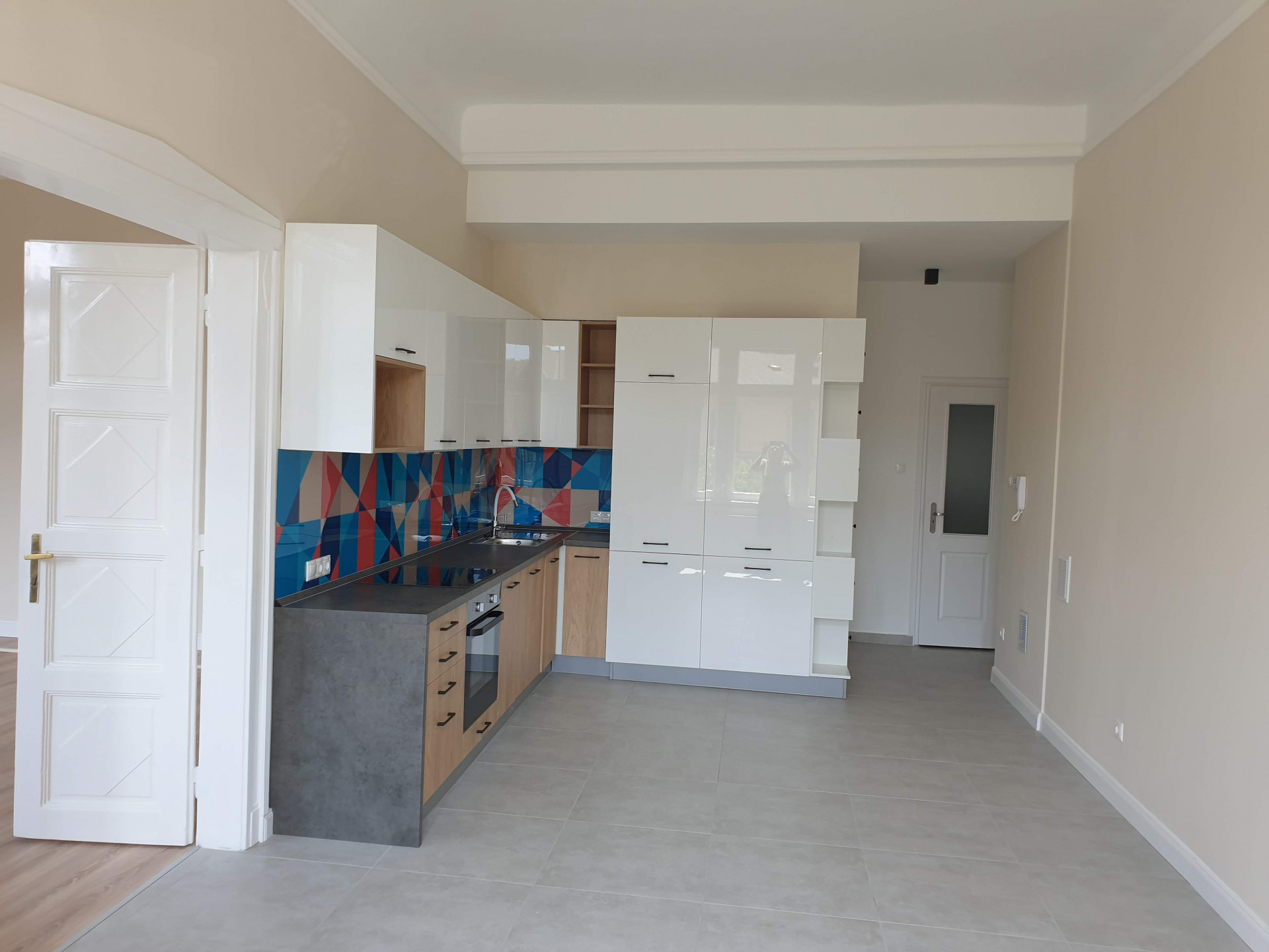 Budapest Eladó  Lakás  Budapest Eladó  Lakás  