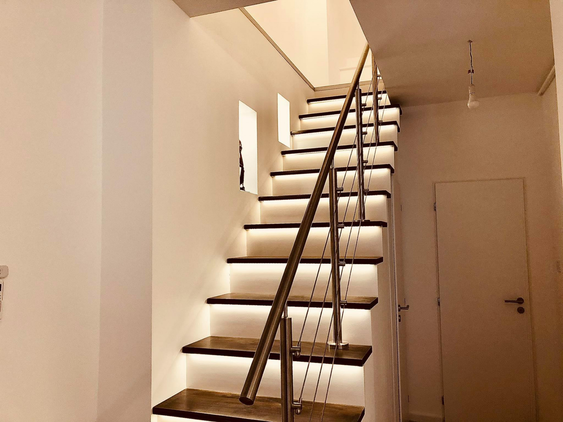 Budapest Eladó  Családi ház  Budapest Eladó  Családi ház  