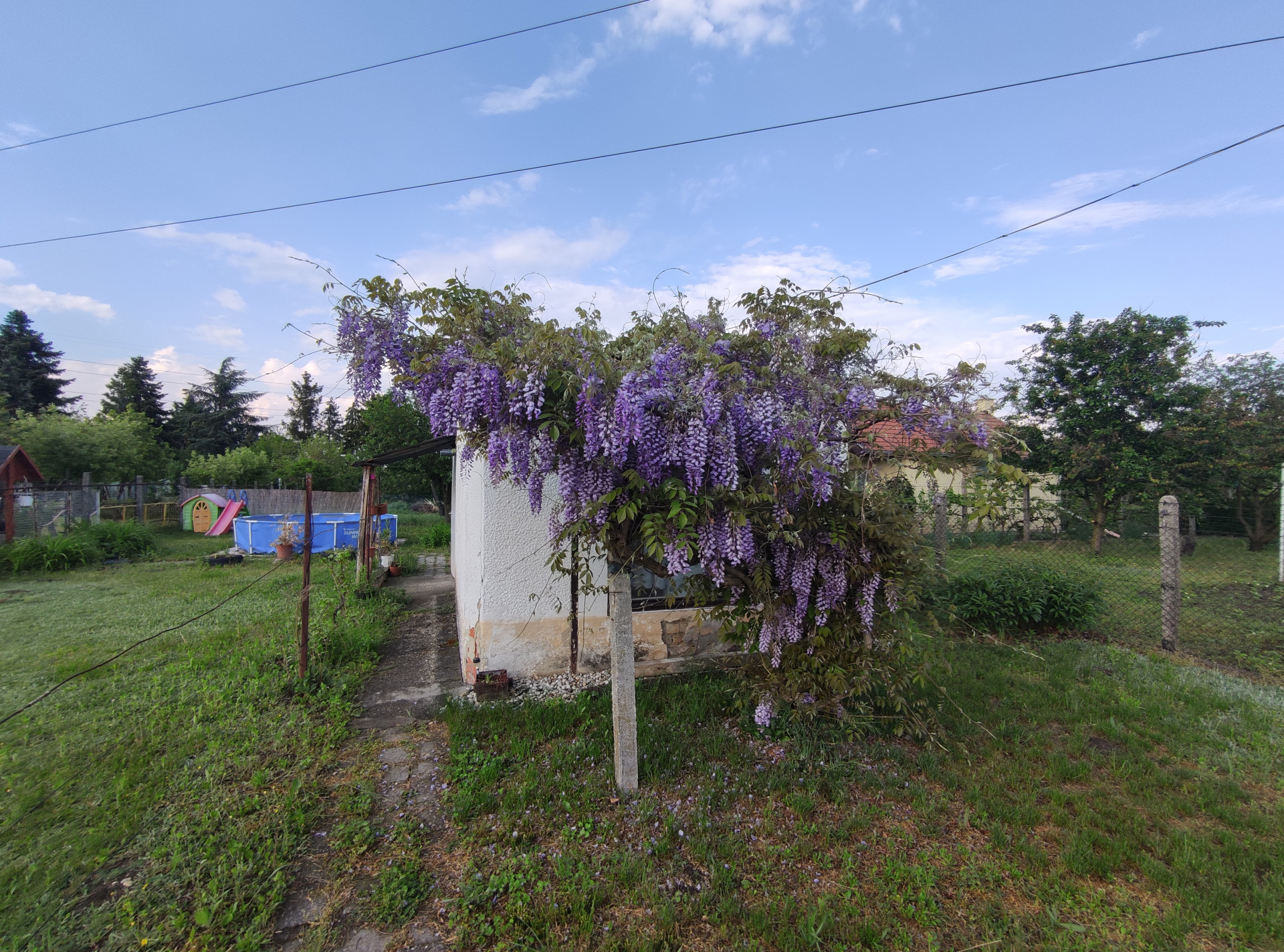 Győr Eladó  Telek/földterület  Győr Eladó  Telek/földterület Győr-Moson-Sopron megye 