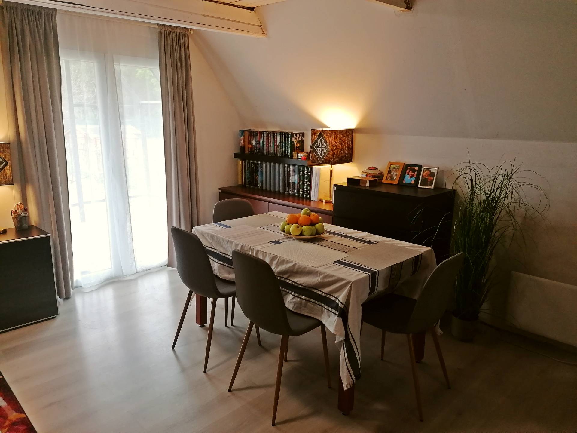 Erdőkertes Telek/földterület Eladó
