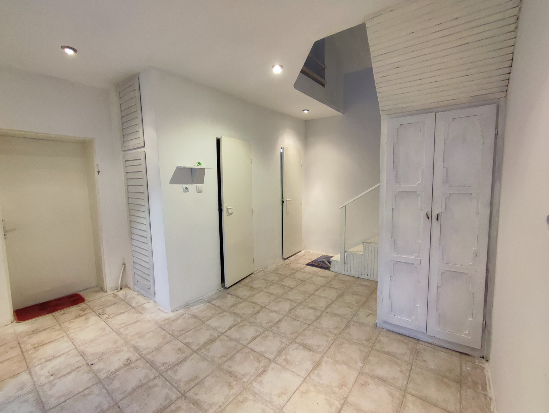 Eger Eladó  Lakás  Eger Eladó  Lakás Heves megye 