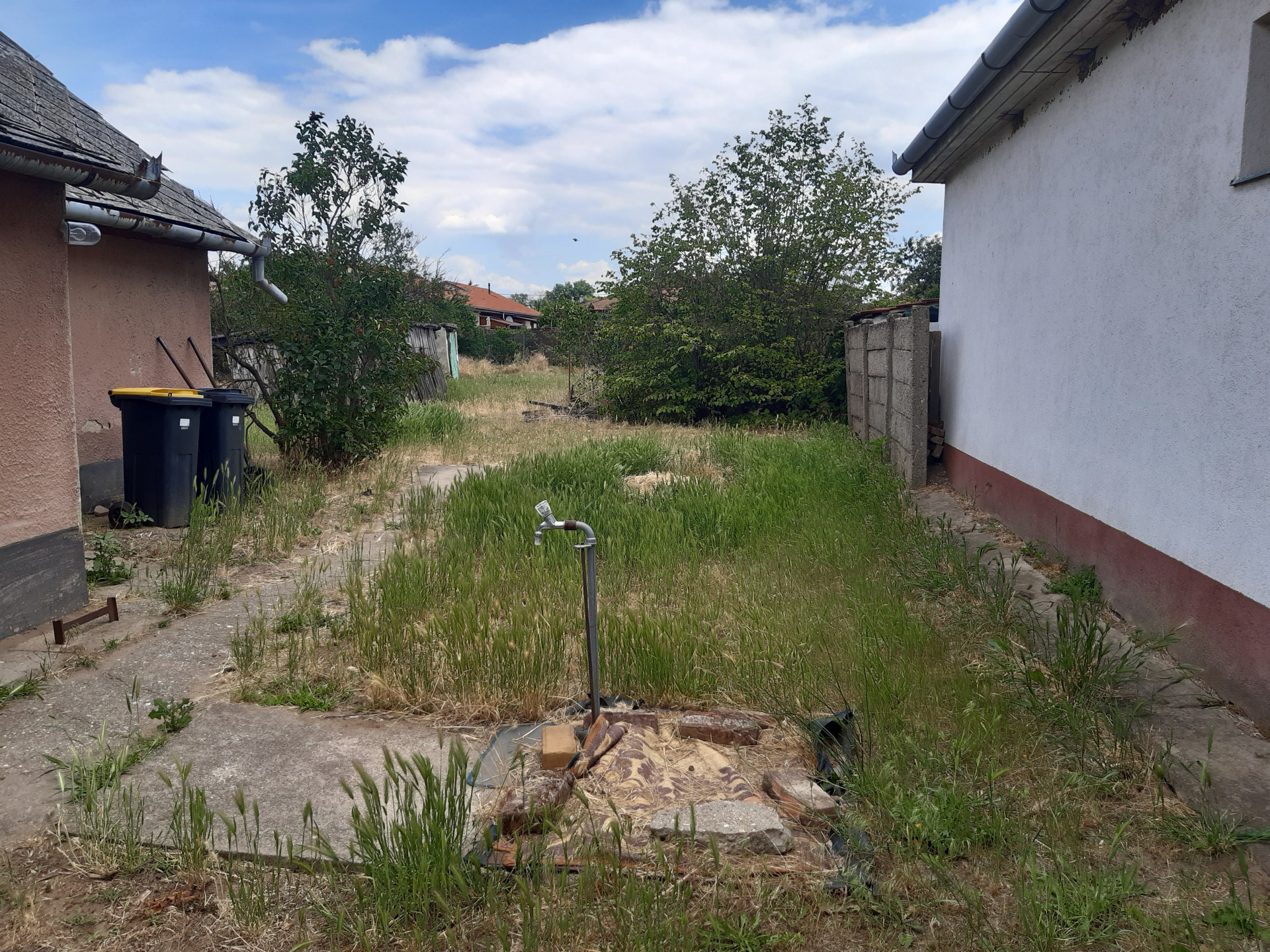 Nyékládháza Eladó  Telek/földterület  Nyékládháza Eladó  Telek/földterület Borsod-Abaúj-Zemplén megye 