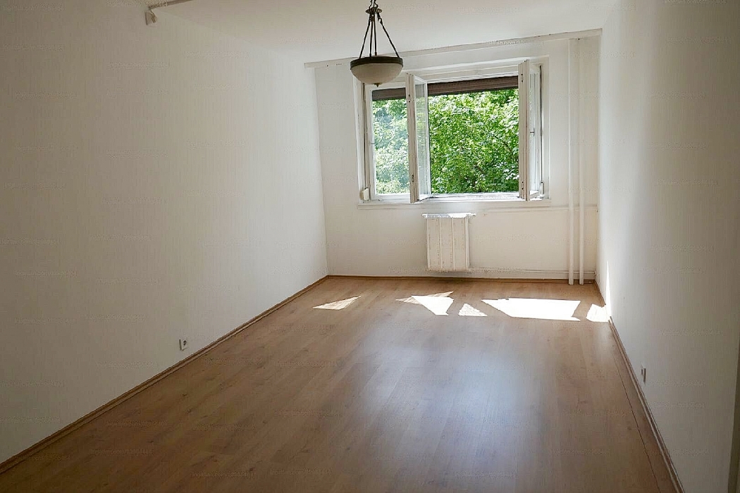 Budapest Eladó  Lakás  Budapest Eladó  Lakás  