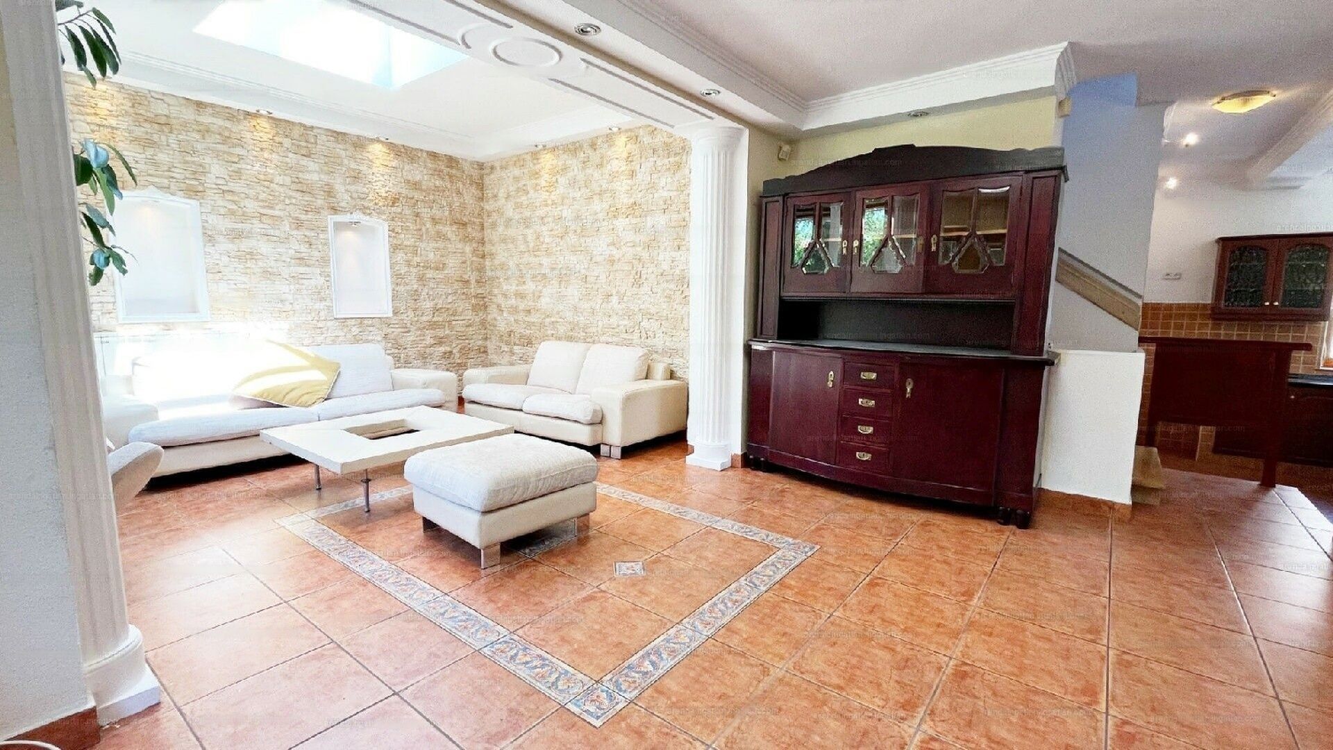 Budapest Eladó  Családi ház  Budapest Eladó  Családi ház  